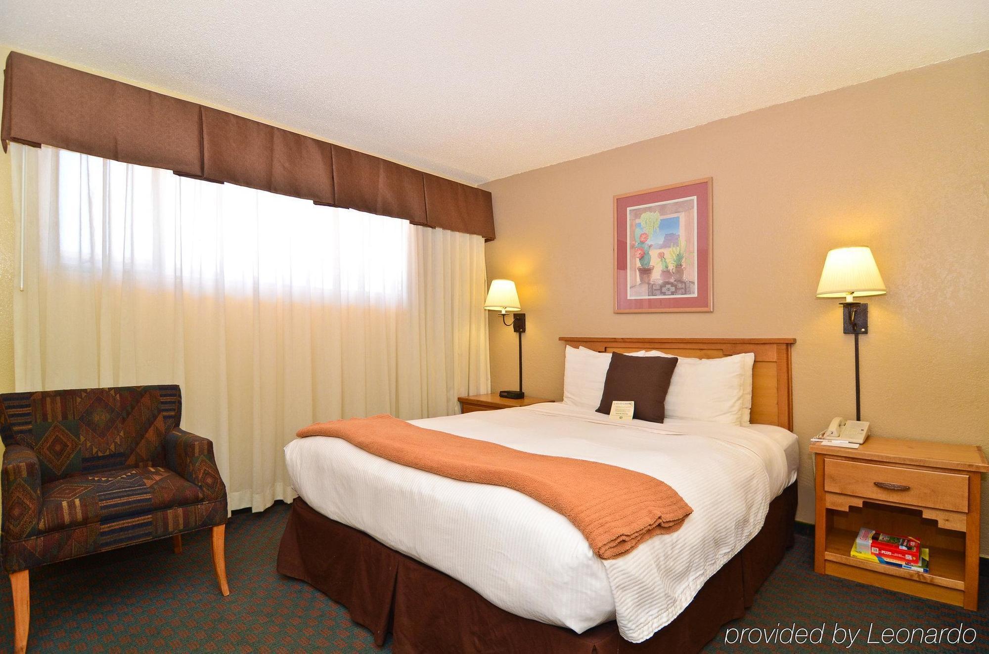 Best Western Turquoise Inn & Suites Cortez Phòng bức ảnh